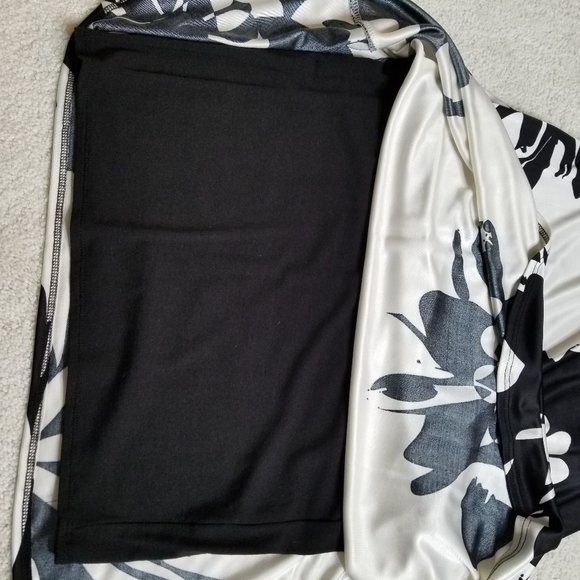 Beautiful Comfortable Summer Dress - Picture 2 of 3